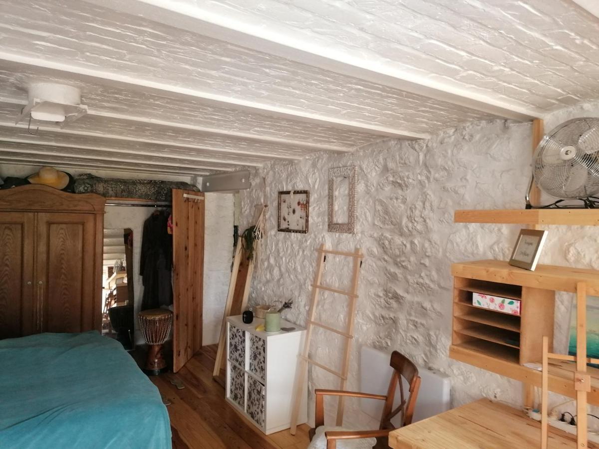 La Grange En Champagne Bed and Breakfast Hermonville Eksteriør billede